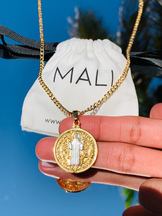 18k Saint Benedict Medal Necklace religious Gift Cadena San