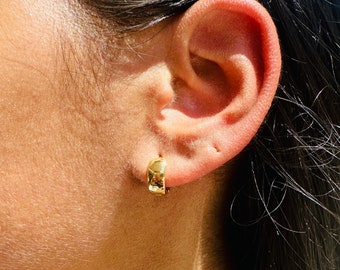 Gold Filled Small Huggie Hoops, Chunky Huggee Hoops, Dainty Earrings, Everyday Hoops, Lightweight hoops, Simple Ear Stack, Gift for her