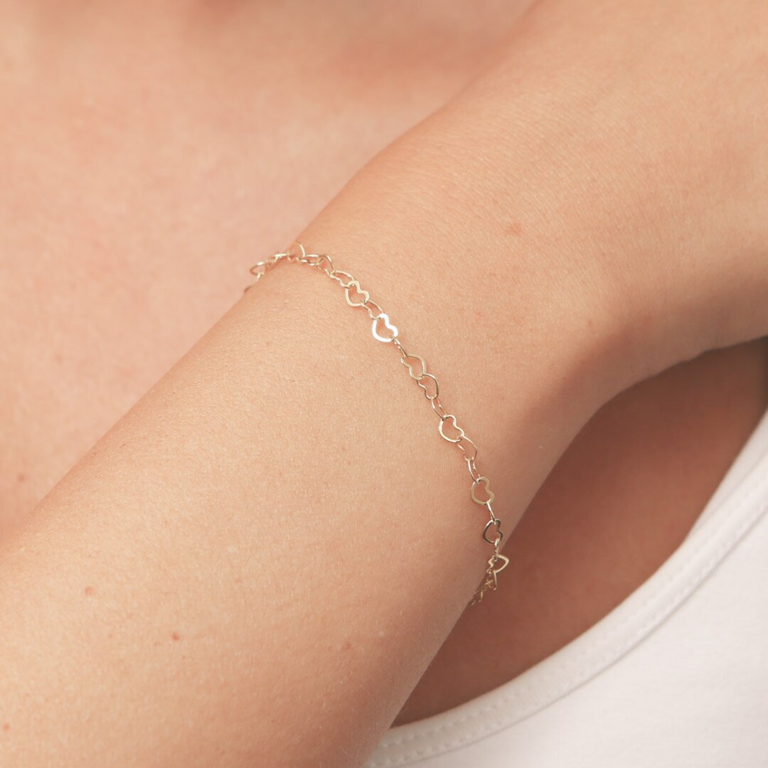 14K Gold Chain Link Bracelet, Solid Gold Bracelet, Petite Oval Link Chain –  AMYO Jewelry