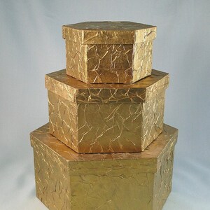 Set of 3 Nested Boxes Gold Crinkle Finish Vintage