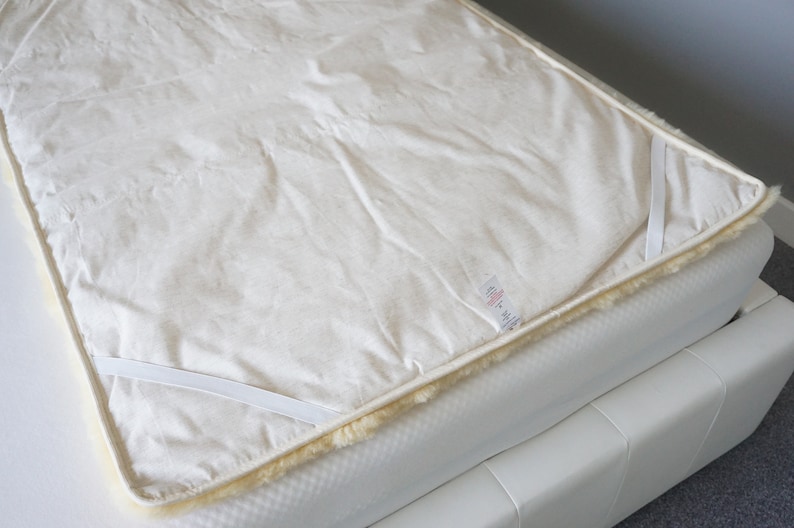 Genuine Medical Sheepskin Mattress Pad | Sheepskin Bed Mat | Sheepskin Underlay | Arthritis Pain Relief | High Quality | Super Soft Wool image 8