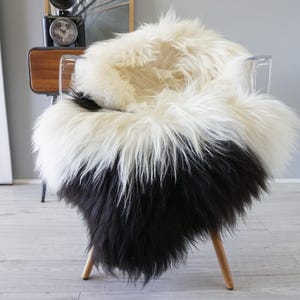 Genuine Single Icelandic Sheepskin Rug | Sheepskin Throw | Shaggy Rug | Real Sheepskin Rug | Scandinavian Sheepskin Rug | Rare Long Wool Rug