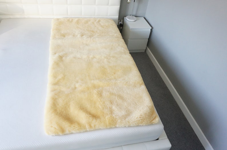 Genuine Medical Sheepskin Mattress Pad | Sheepskin Bed Mat | Sheepskin Underlay | Arthritis Pain Relief | High Quality | Super Soft Wool image 2