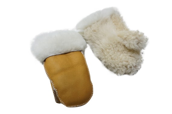Genuine Sheepskin Baby Booties and Mittens Set - Winter Baby Clothes (6-12 Months)