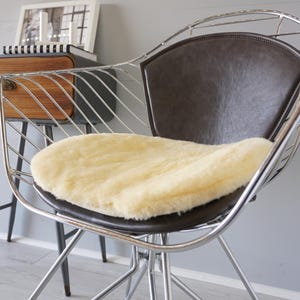 Genuine Sheepskin Chair Cushion | Dinning Chair Cover | Modern Chair Cover | Office Chair Cushion | Sheepskin Seat Pads | Seat Pad Cushion