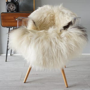 Genuine Single Icelandic Sheepskin Rug | Sheepskin Throw | Shaggy Rug | Real Sheepskin Rug | Scandinavian Sheepskin Rug | Rare Long Wool Rug