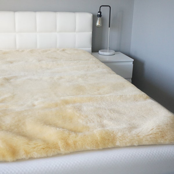Genuine Medical Sheepskin Mattress Pad | Sheepskin Bed Mat | Sheepskin Underlay | Arthritis Pain Relief | High Quality | Super Soft Wool