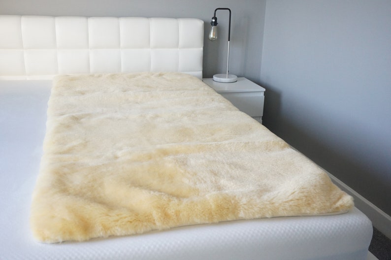 Genuine Medical Sheepskin Mattress Pad | Sheepskin Bed Mat | Sheepskin Underlay | Arthritis Pain Relief | High Quality | Super Soft Wool image 1