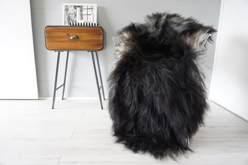 Genuine Icelandic Sheepskin Rug Sheepskin Hide Icelandic image 1