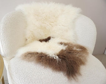 Tappeto in pelle di pecora mongola: coperta in vera lana riccia - 89 x 51 cm