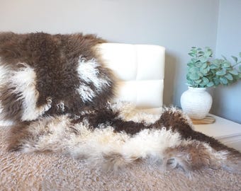 Tappeto in vera pelle di pecora tibetana mongola doppia con cuscino abbinato | Coperta in lana riccia naturale