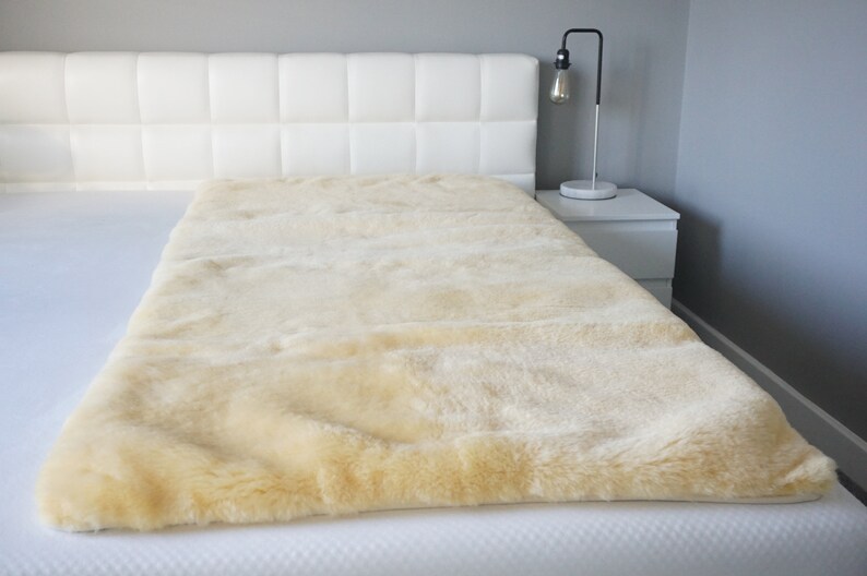Genuine Medical Sheepskin Mattress Pad | Sheepskin Bed Mat | Sheepskin Underlay | Arthritis Pain Relief | High Quality | Super Soft Wool image 4