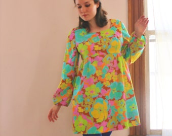 1960's Psychedelic Floral Mini Dress