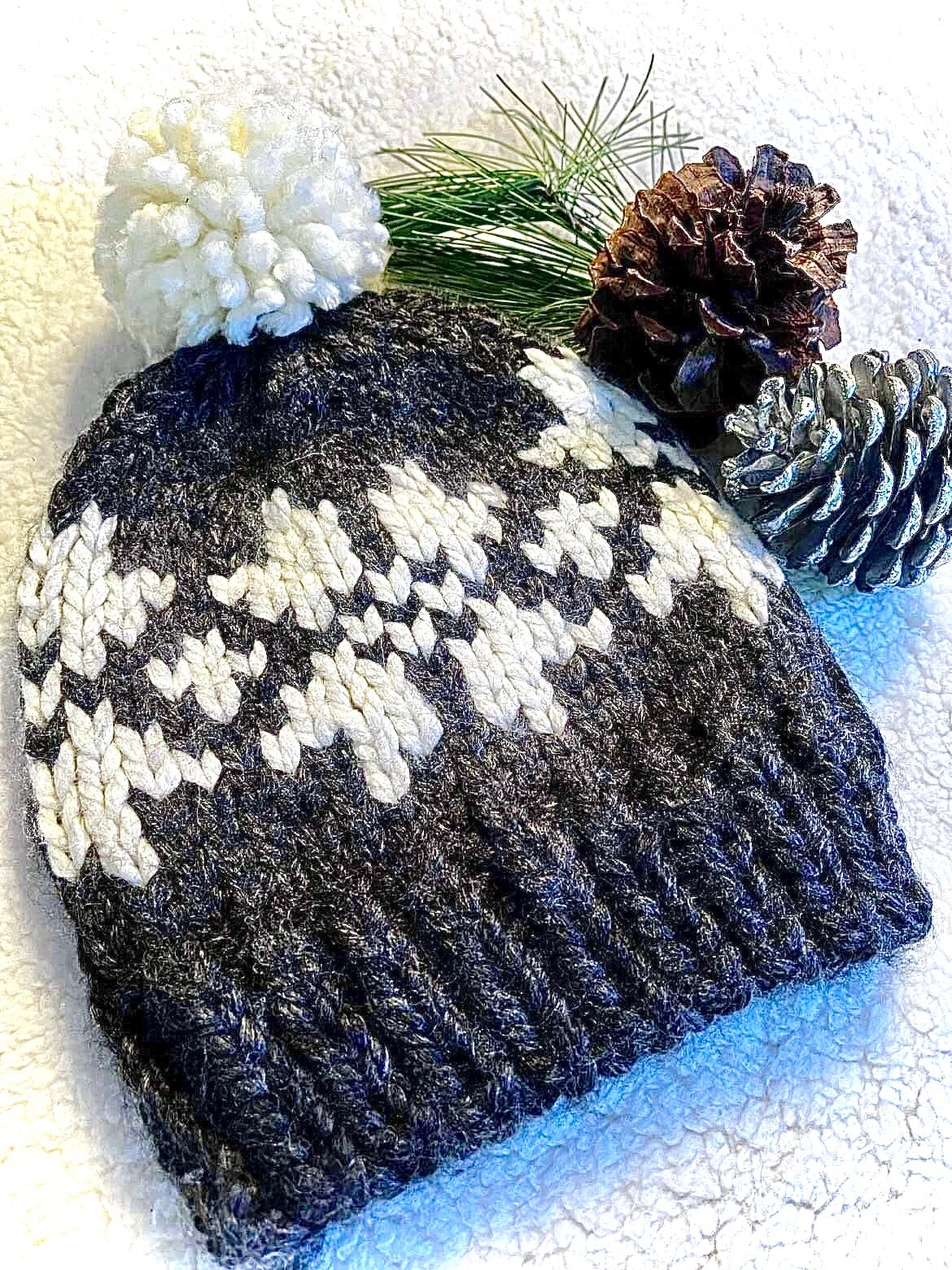 Snow-flakey Chunky Knit Hat - Etsy display picture 1