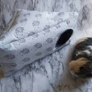 Guinea Pig Bed Hedgehog House Hedgehog Bed Guinea Pig house Guinea Pig Hide Bed For Guinea Pig Bed Guinea Pigs Hides image 2