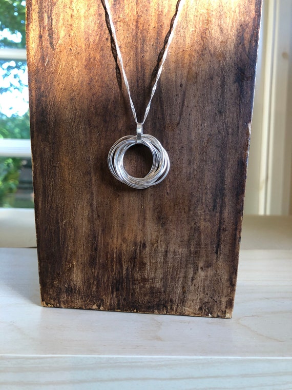 Russian twist necklace clearance