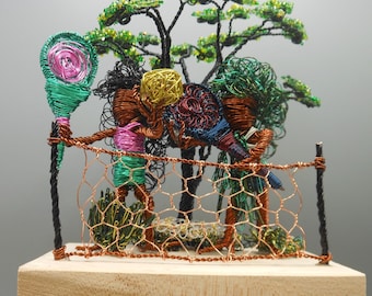 Wire Figurine,Pickleball, Wire Sculpture, Pickleball Gift, Pickle Ball Friends, Pickleball Net, Pickleball Paddle, Pickleball Game, Figurine