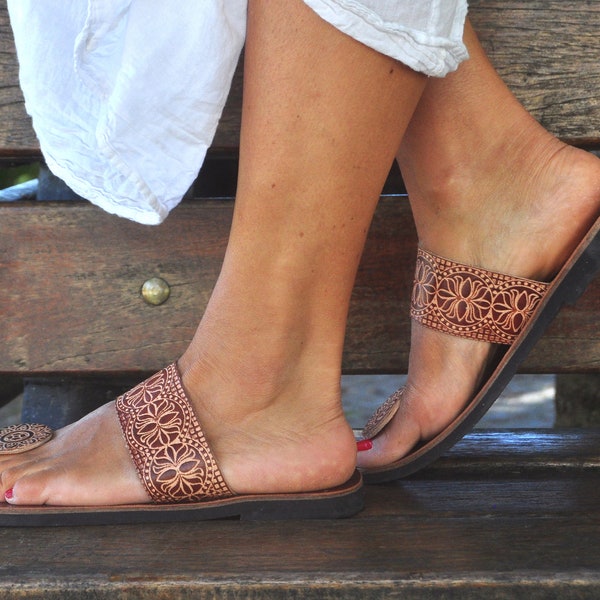 Brown Leather Sandals,Handmade Slip Ons Sandals, Indian style,Handcrafted Summer shoes,Women Sandals,Flats,Ethnic Sandals,Boho style