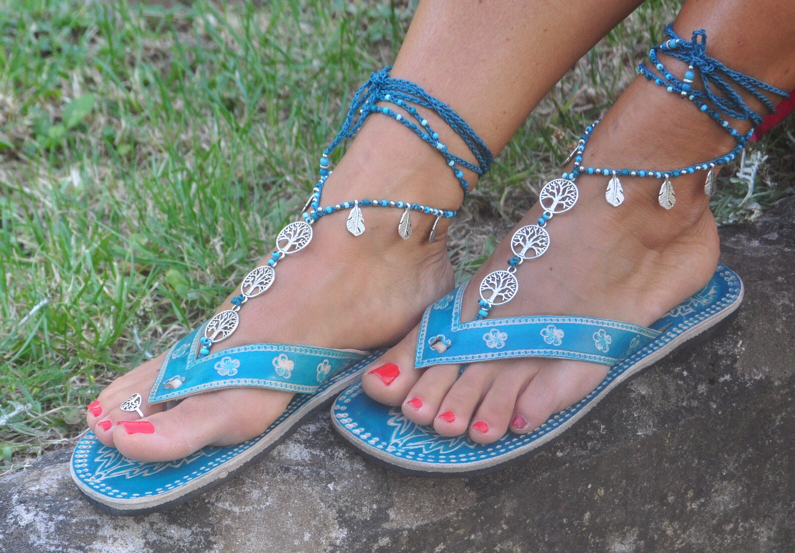 Seychelles white sandal size 8.5