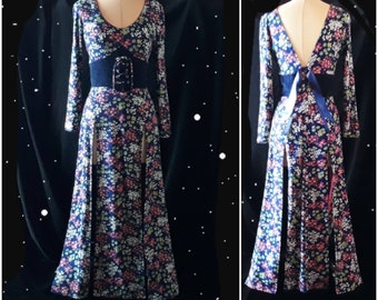 Vintage 1970s Split Skirt Floral Maxi Dress