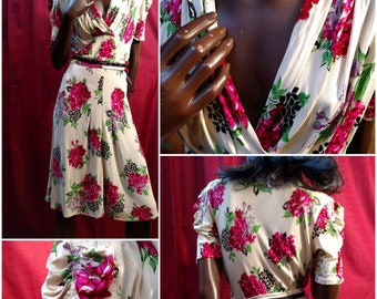 Vintage 1940s Rayon Jersey Floral Dress