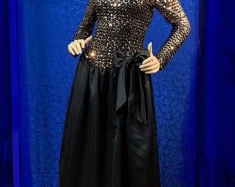 Vintage 1980s “Cachet” by Bari Protas/Gold/Siver/Black Sequin/ Drop Waist/ Formal Dress