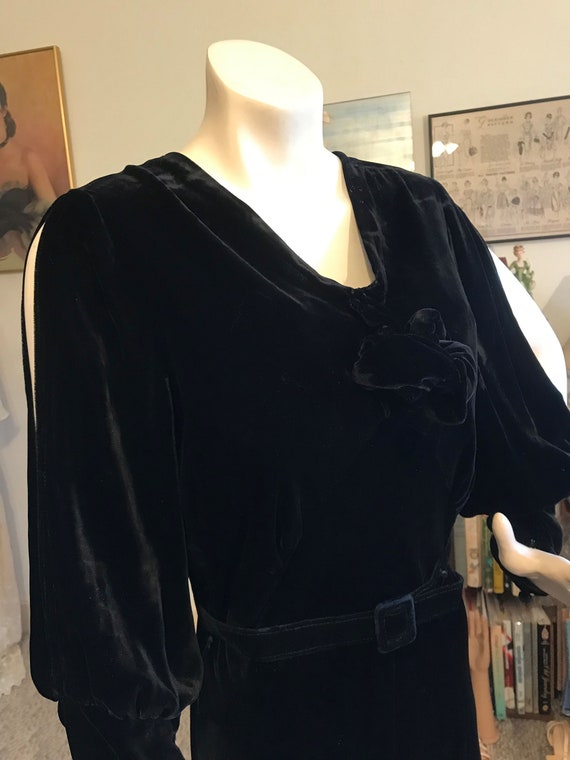 Antique VTG 1930's Black Silk Velvet Ballgown Vam… - image 3