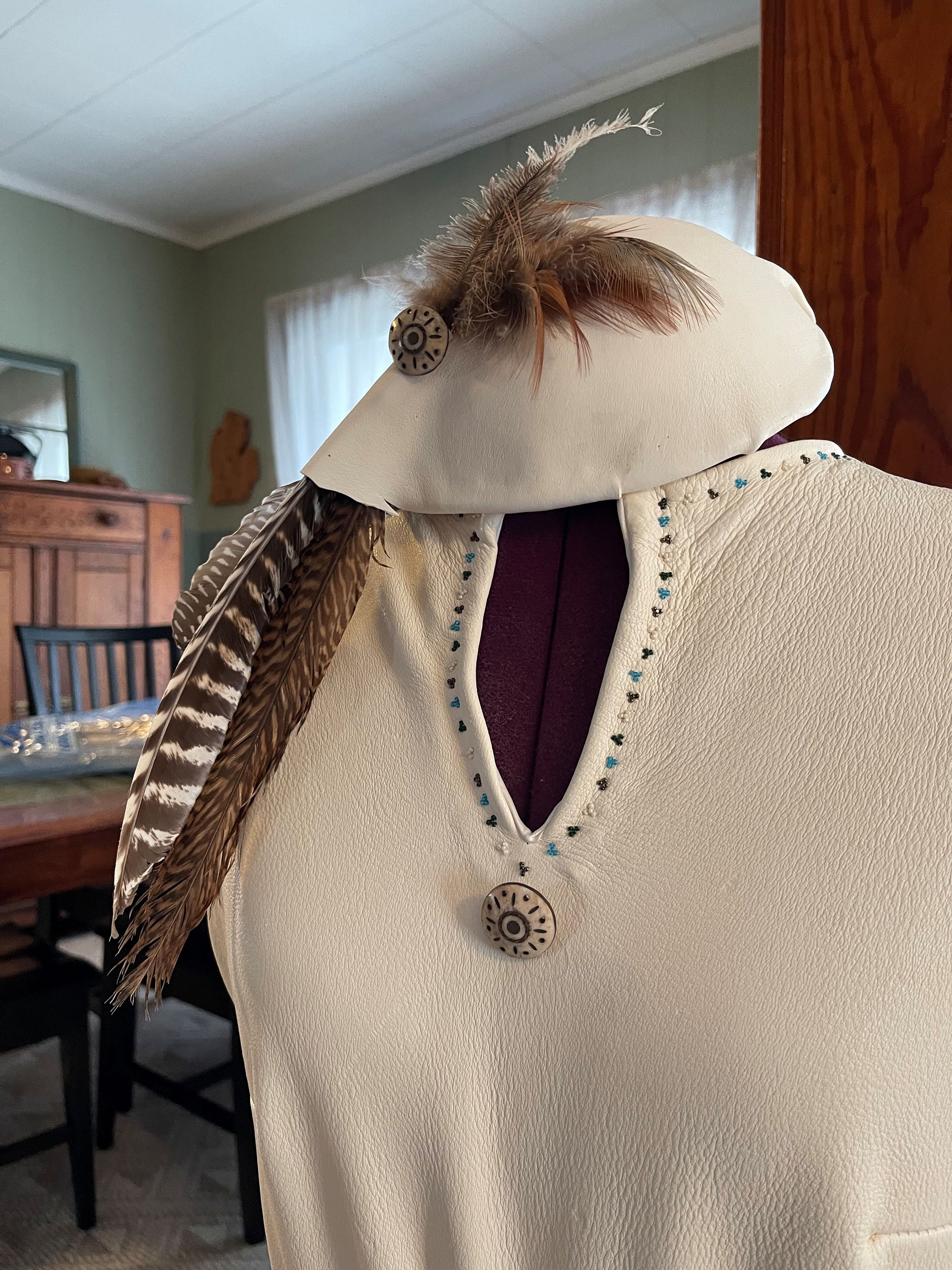 2002 Native American Ivory Doe Skin Blackfeet Beaded Wedding Dress ...