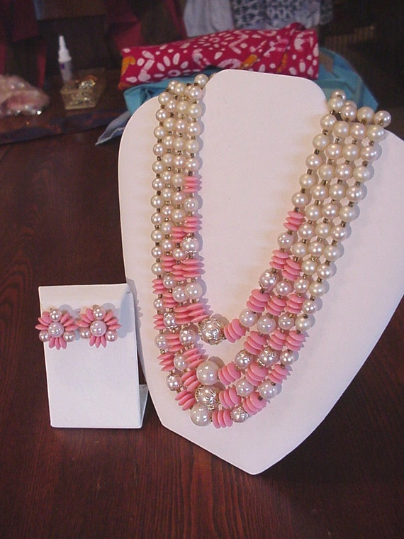 Exquisite 1950's Vintage 4 Strand Jeweled Necklac… - image 2