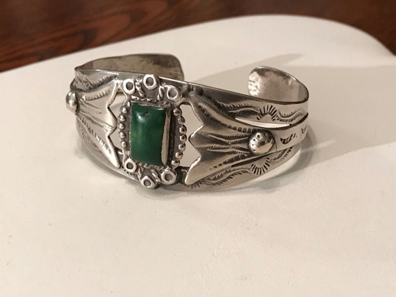 Very Rare Vintage Native American Navajo Green Turquoise Sterling Silver Bracelet Very Rare Vintage Native American Navajo Green Turquoise Sterling Silver Bracelet