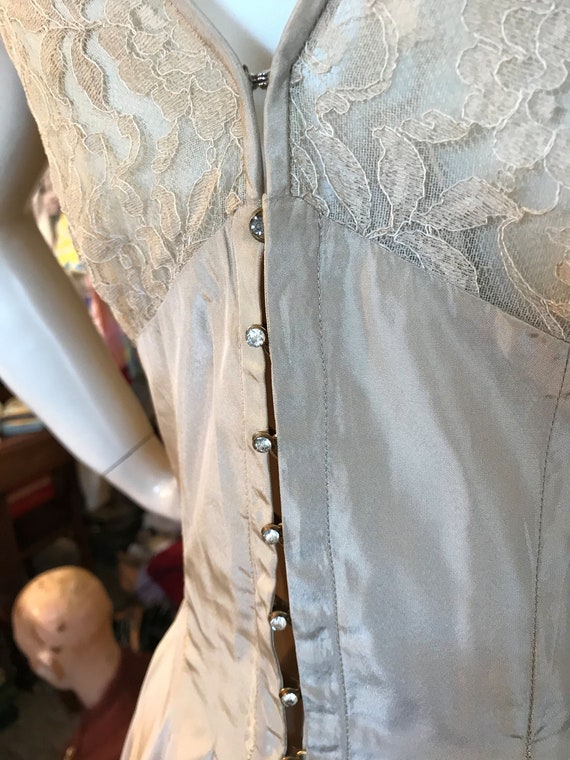 Vtg 1950's Gold Silk Taffeta CARLYE Wedding Dress… - image 10