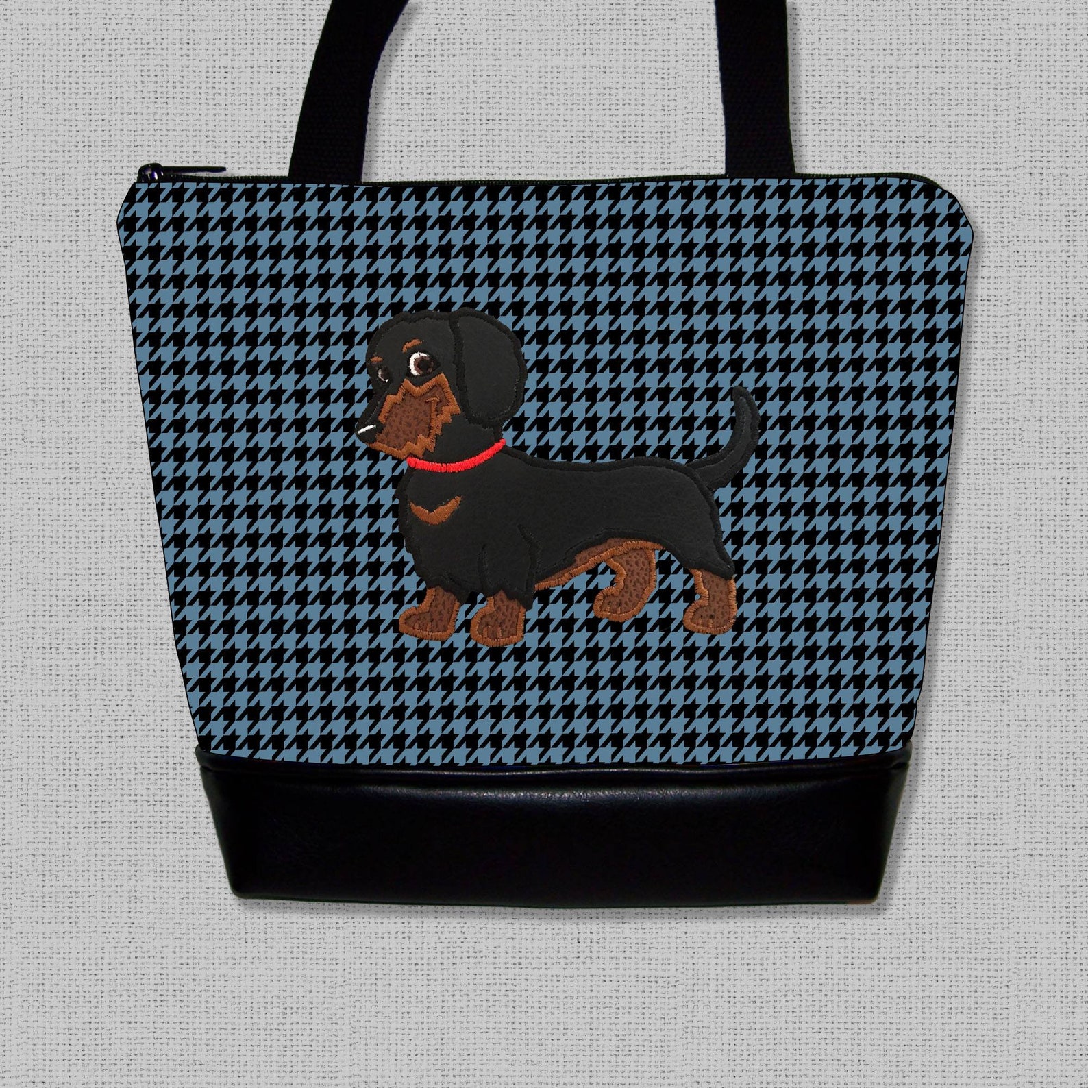 Dachshund Portrait Quilted Purse GFTONT2568