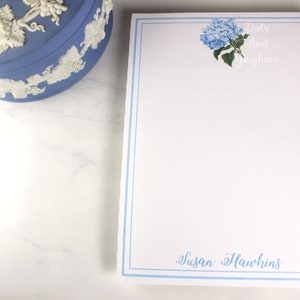 Personalized Hydrangea Notepad / Blue Hydrangea Note Pad /  Mother's Day Gift / Hostess Gift Personalized Stationery / Personalized Notepad