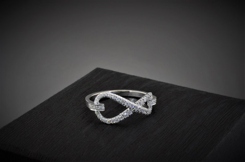 Infinity Symbol Sign Wedding Ring Infinity Diamond Ring Anniversary Wedding Diamond Ring 14K Gold Infinity Ring Women/'s Promise Ring