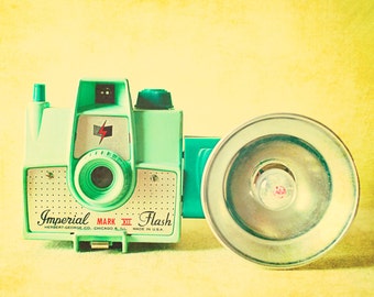 Imperial Mark XII Camera / Vintage Camera / Vintage Camera Print / Imperial Camera Photo / Shabby Chic Decor / Shabby Chic 8X10 / 8X10 Photo