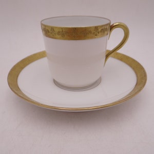 Antik 1890er Jahre T&V Tressemann und Vogt Limoges Frankreich Gold und Weiß Mokkatasse Cappuccino Teetasse mit Untere Set Französische Tee Espresso Tasse