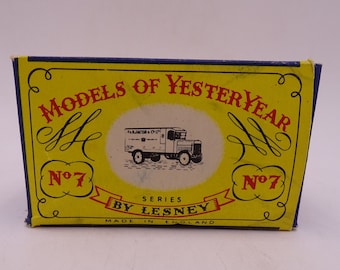 Rare MIB 1950s  Matchbox Lesney Y-7 Models of Yesteryear 1918 4 Ton Leyland Lorry Die Cast Toy Car in Original Box Issue 7 rated Difficult
