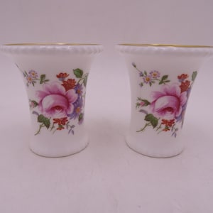 Paar Vintage Royal Crown Derby Engels Bot China "Derby Posies" Mini Bud Vazen - Heerlijk