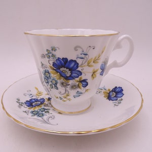 Vintage Royal Grafton Inglês Osso China Azul Floral Conjunto de Xícara de Chá e Pires Charmosa Xícara de Chá Inglês