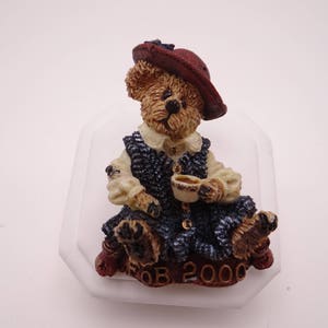 Vintage Boyd&#39;s Bear FOB 2000 Brooch Pin - Look at the Face of this Cute Bear with Coffee Brooch - Cute Bear Pin - Gift for Her