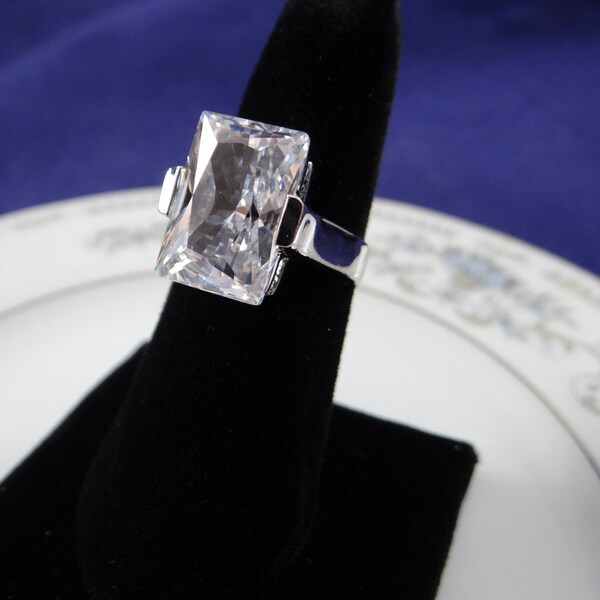 Austrian Crystal and Silvertone Cocktail Ring - Beautiful Bling by RSC