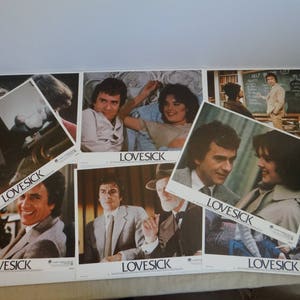 Biglietto da lobby originale set completo di 8 1983 "Lovesick" - Duddley Moore - Elizabeth McGovern