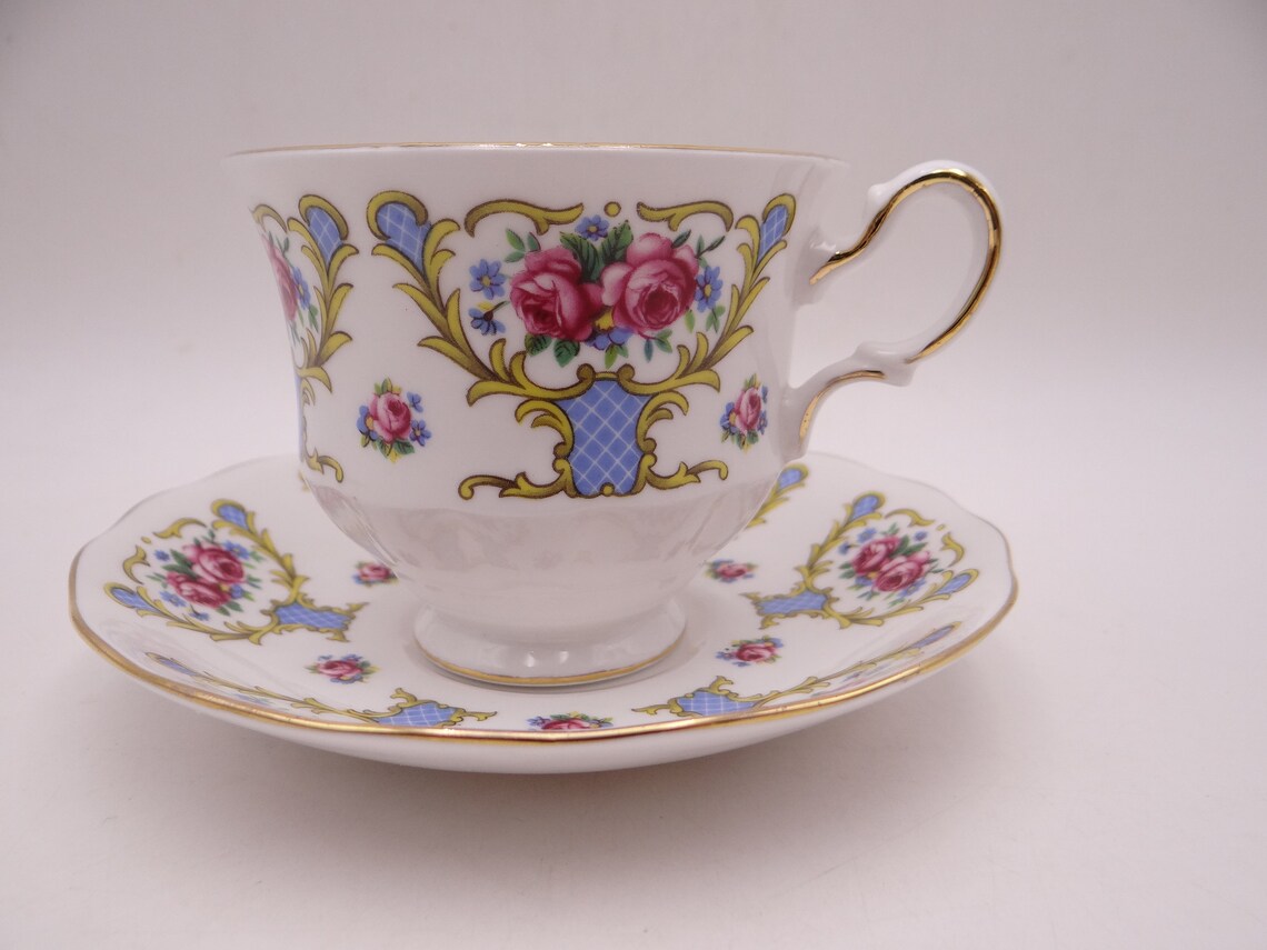 Vintage Queen Anne English Bone China Teacup English Teacup Etsy