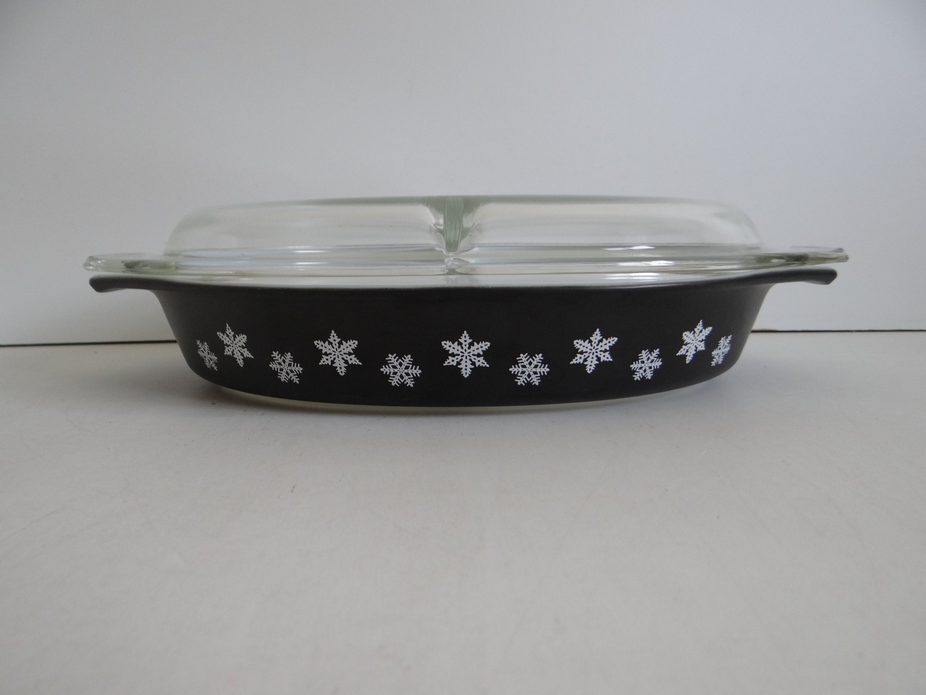 pyrex oval baking dish