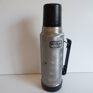 Aladdin Stanley 24 Oz Thermos RH98 Handle SS04 Cup RS45 -  Hong Kong