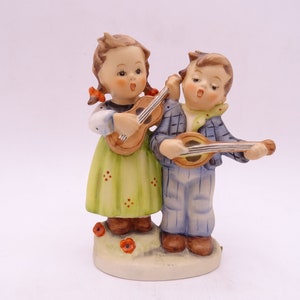Vintage Goebel MJ Hummel "Happy Days" Figurine #150 2/0 TMK-3