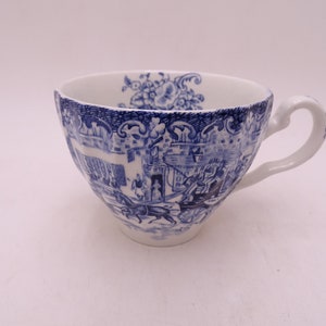 Vintage Johnson Brothers England &quot;Coaching Scenes&quot; Ironstone Blue And White Replacement Teacup