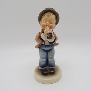 Vintage Goebel MJ Hummel "Serenade" Boy playing Flute Figurine #85/0 TMK-2 Full Bee The Flutist
