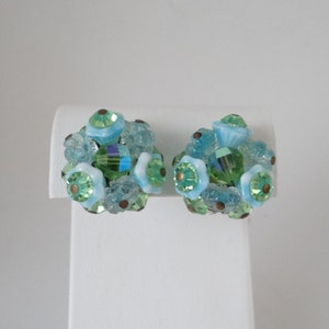 Pretty Vintage Mid Century Blue and Green Plastic Flower Bead Clip Earrings on a Silver Tone Setting -  Clip Earring