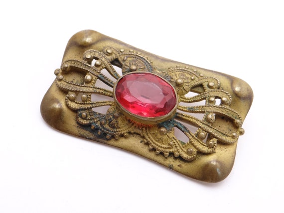 Antique Brooch with Ruby Red Rhinestone on Gold T… - image 3